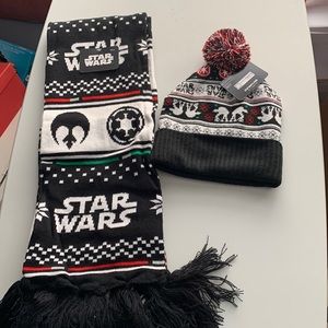 Loot Crate Adult Star Wars Hat/Scarf